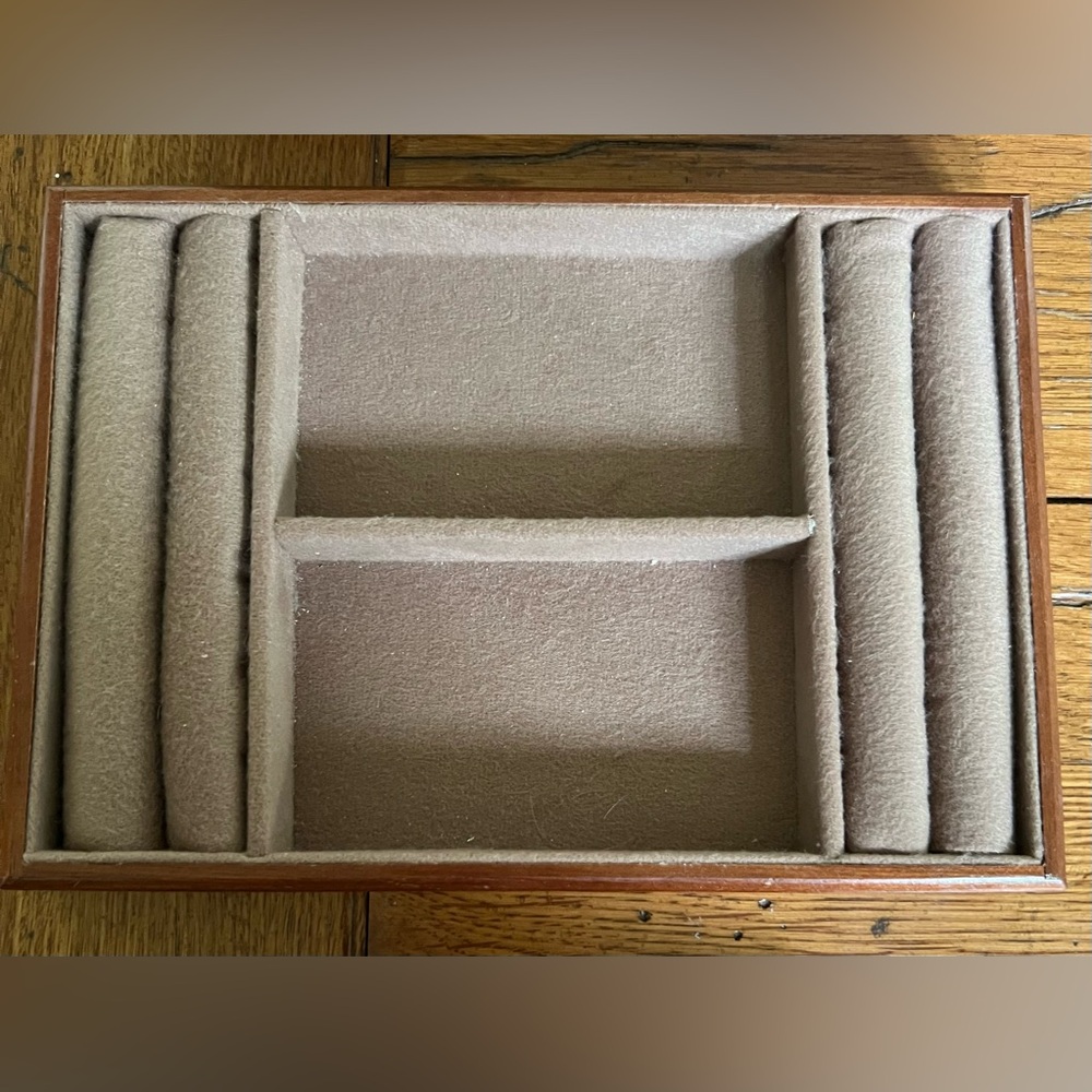 Jewelry Box - Picture 6 of 6